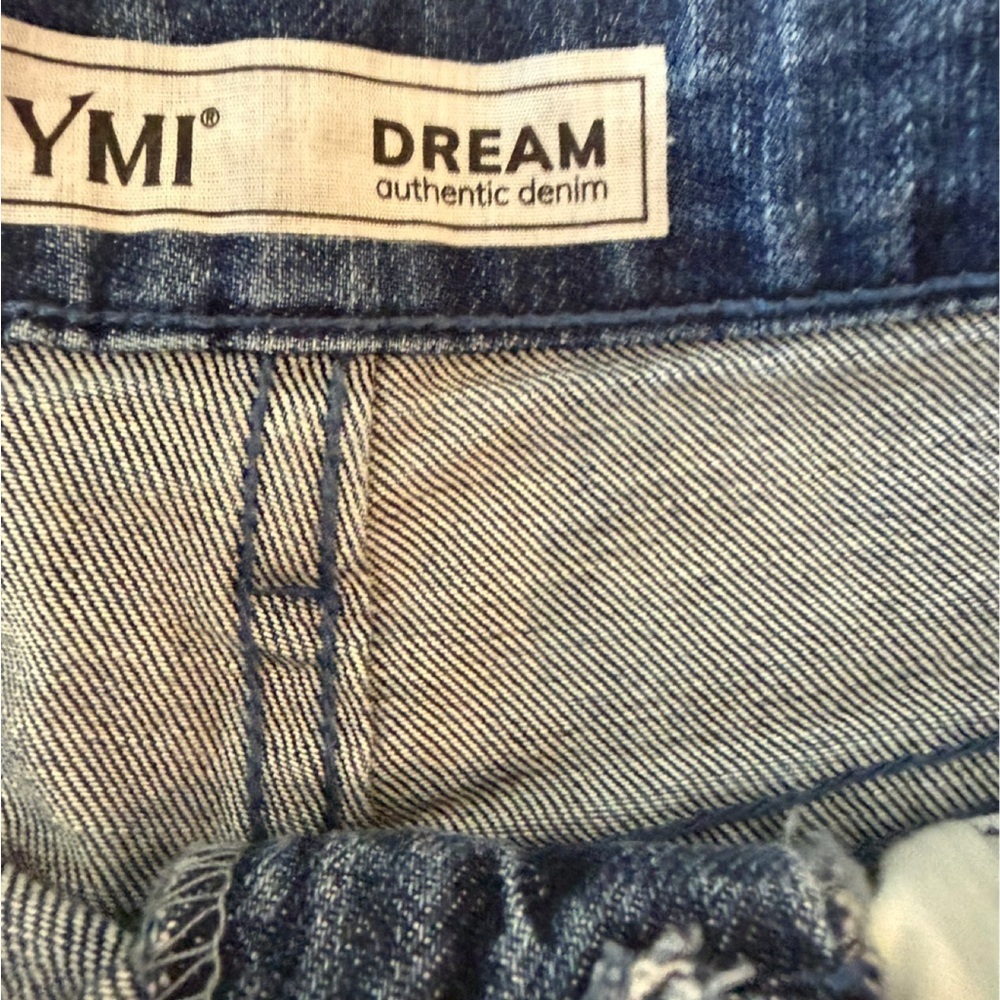 YMI high rise, distressed, cropped leg jeans. Size 5/27 - Picture 6 of 10